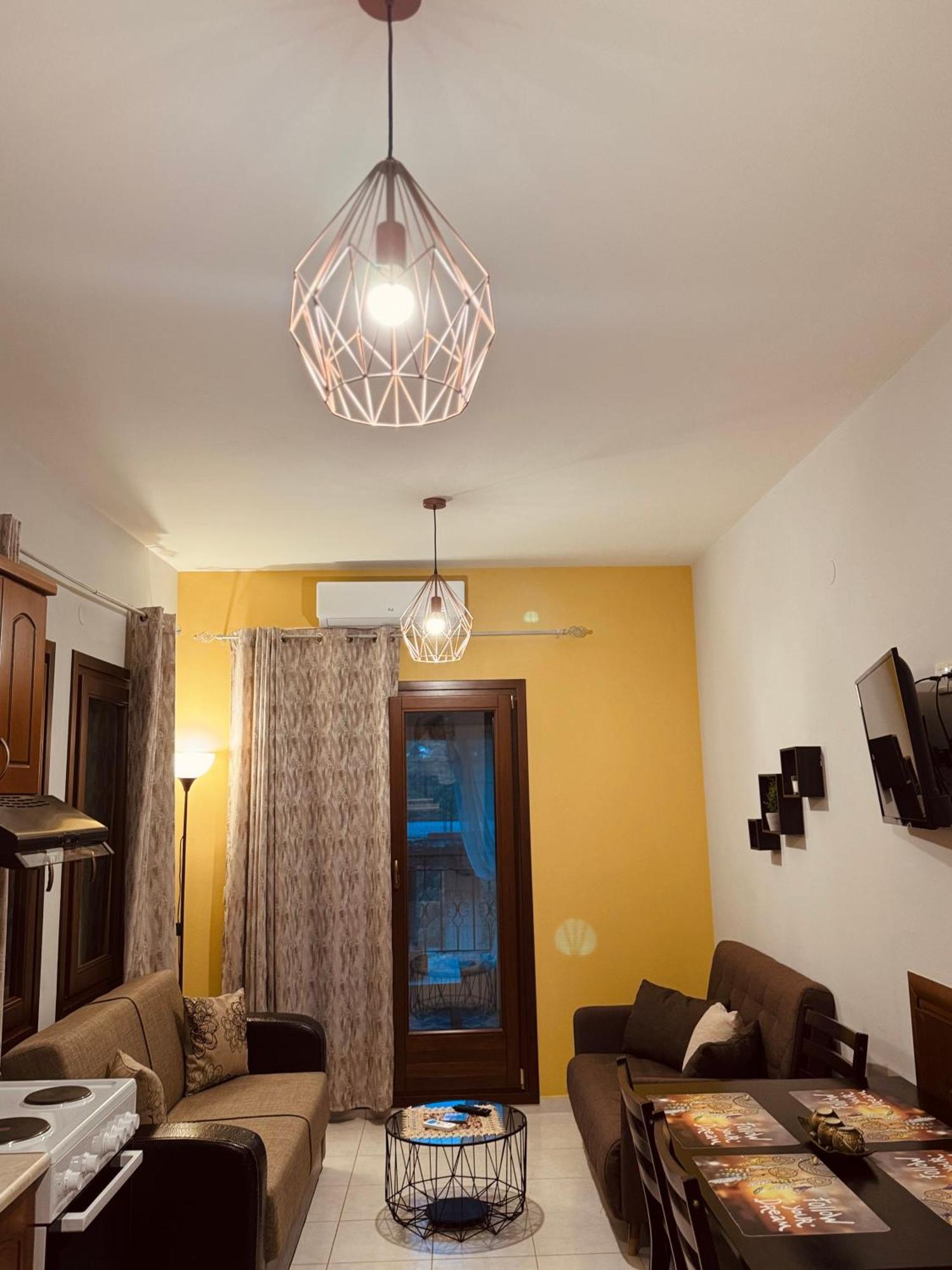 Philoxenia Guest House Makrirrákhi エクステリア 写真